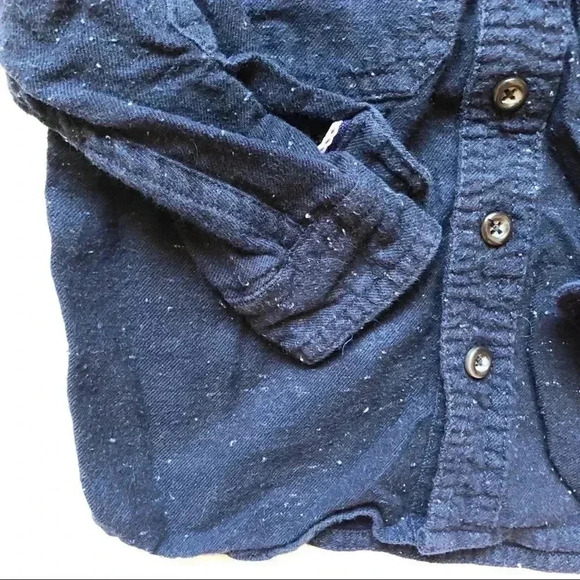 Joe Fresh Long Sleeved Button Down Shirt Size 2T - Picture 2 of 13